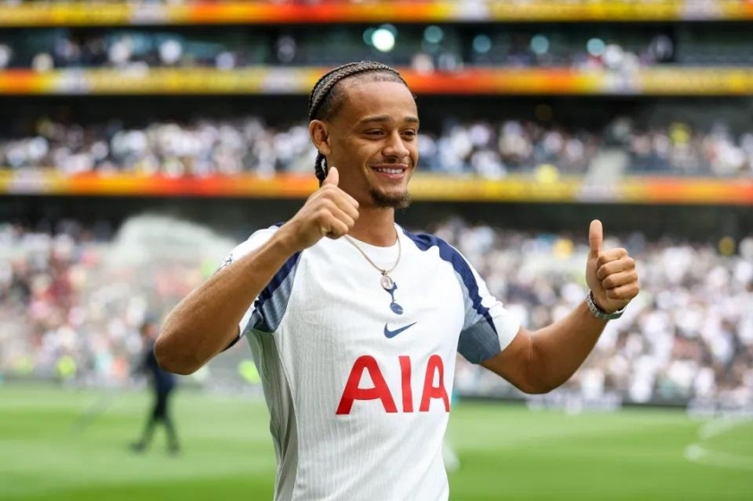 Xavi Simons, tân binh Tottenham
